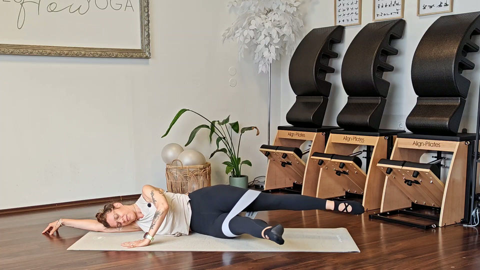 Pilates mini Band I straffe Beine in 15 min.